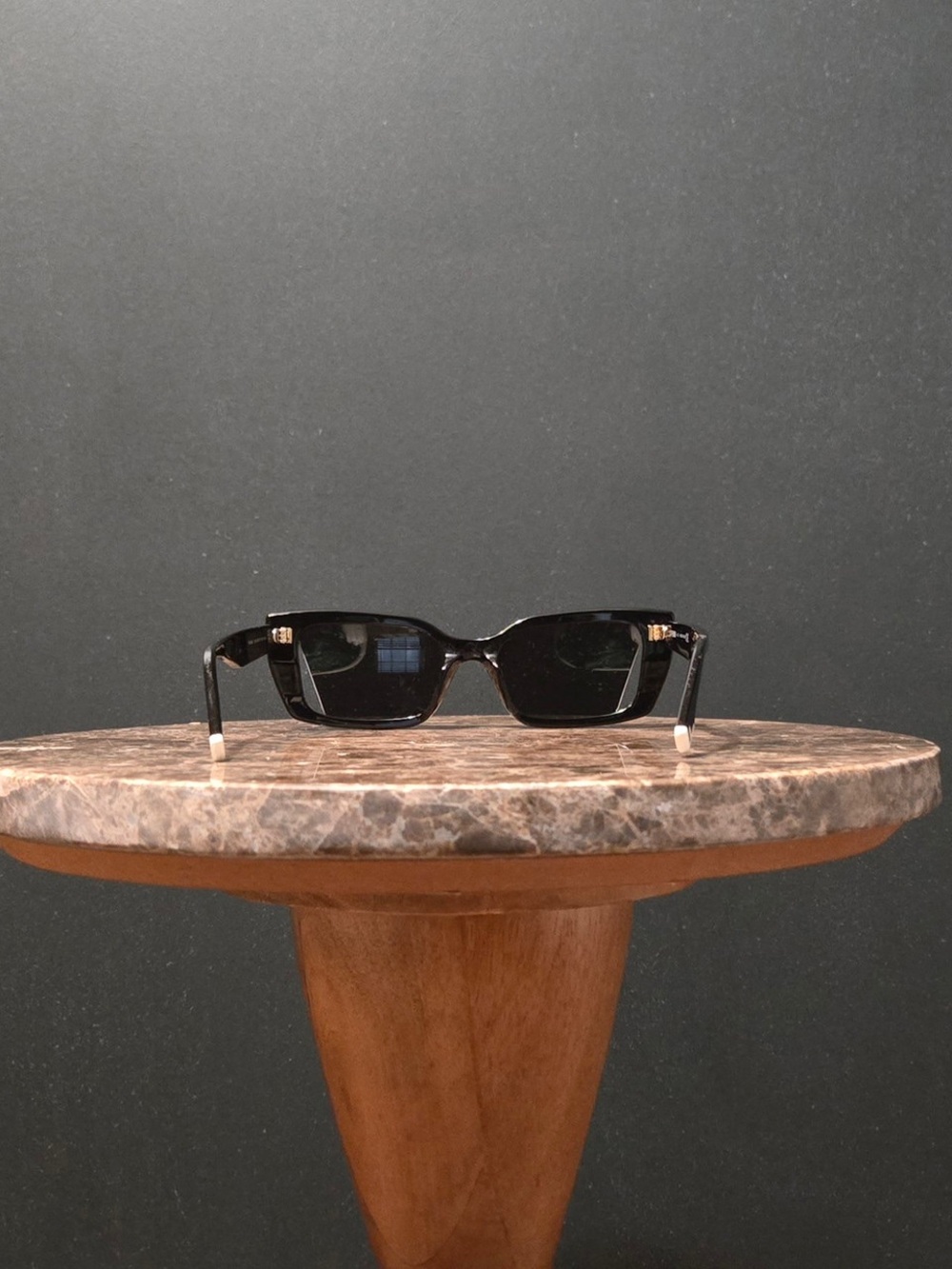 fendi | fendi way rectangular sunglasses | cat eye | cut out | black - Picture 2 of 11